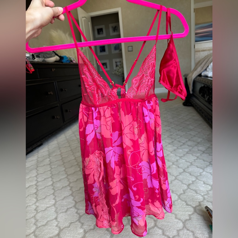 Victoria Secret Very Sexy Red Lingerie size Small
